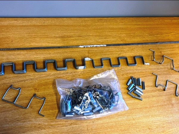 Tong metal grading screen repair kits, hooks, clips and spare parts