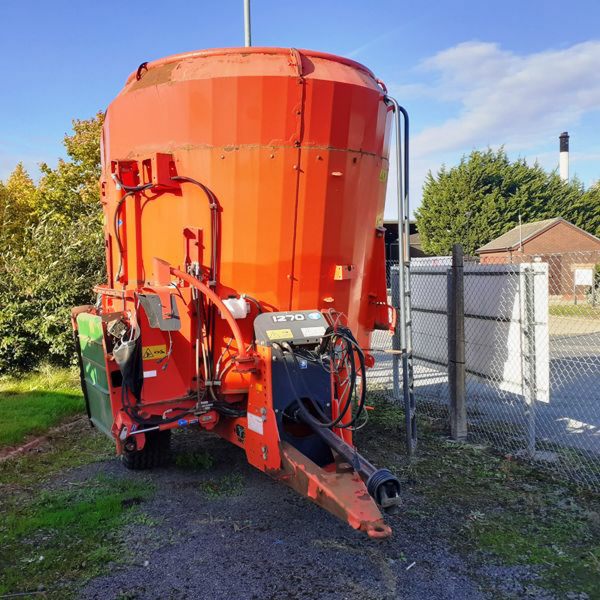 Kuhn Euromix 1 1270 Bale and Feed Mixer for Sale UK