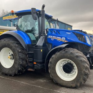 Used New Holland T7.290 Auto Command Tractor for Sale