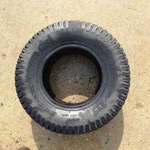 18x8.5-10 Tyre for sale